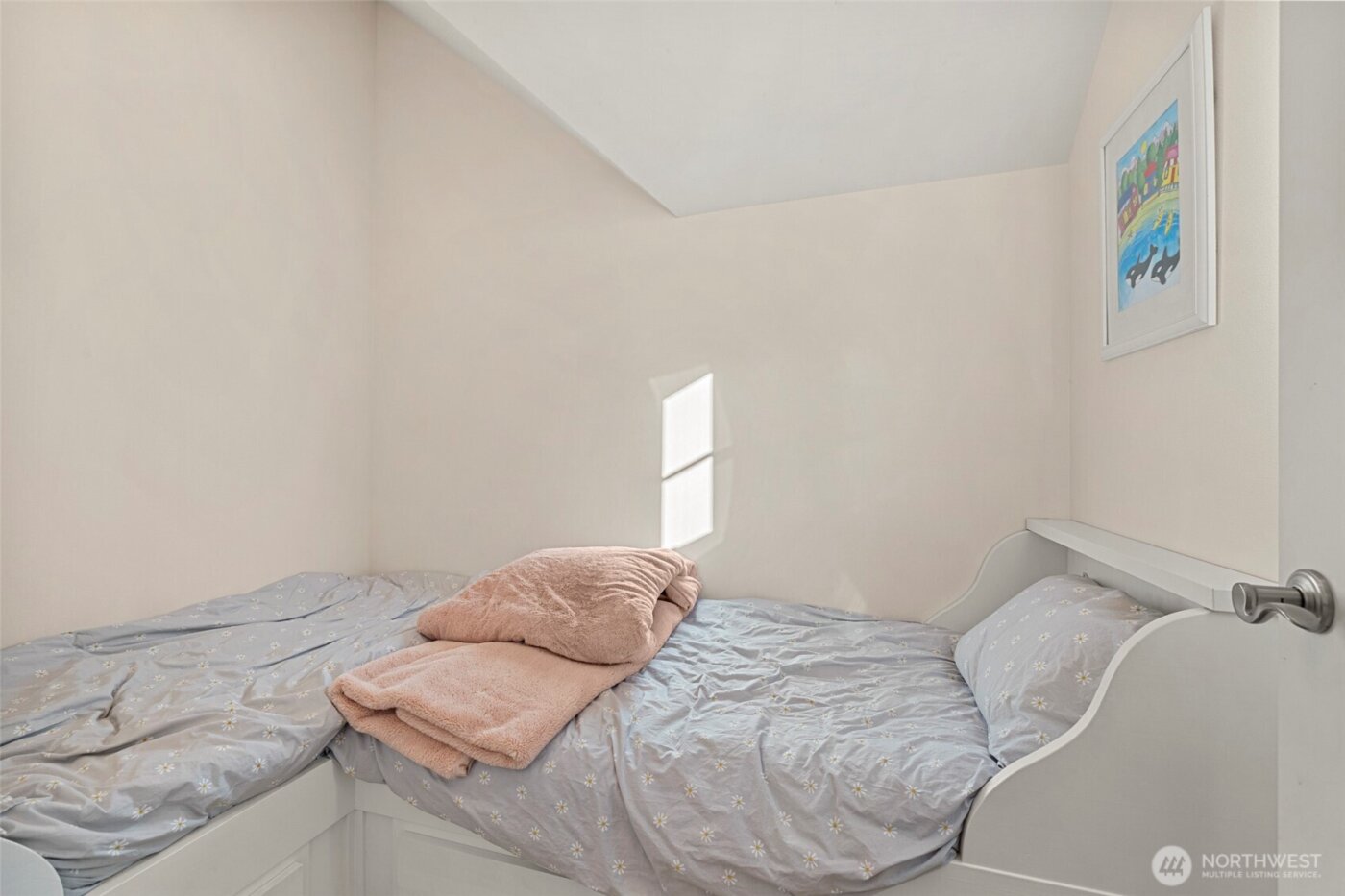 5464 Puffin Place , Blaine, WA 98230