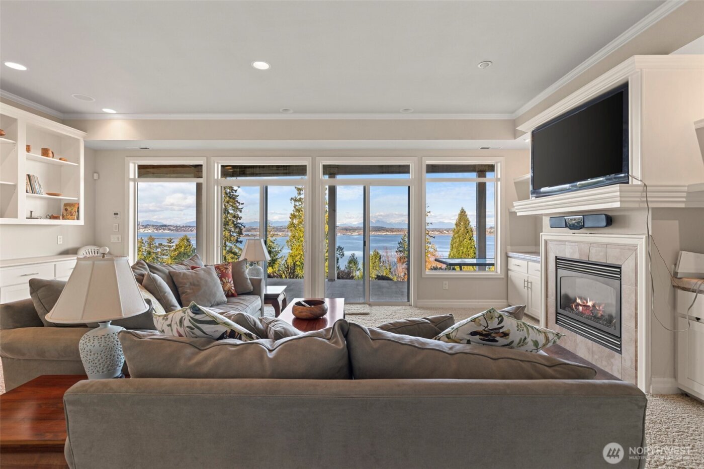 5464 Puffin Place , Blaine, WA 98230