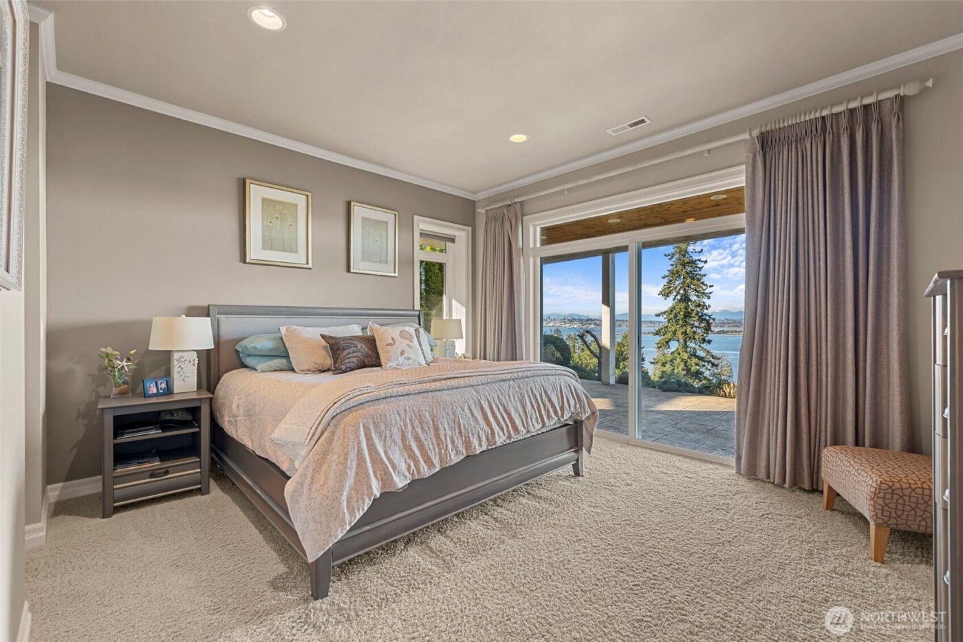 5464 Puffin Place , Blaine, WA 98230