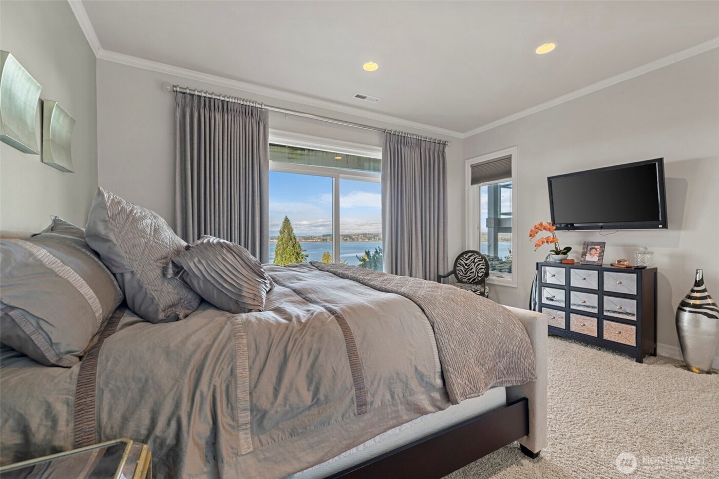 5464 Puffin Place , Blaine, WA 98230