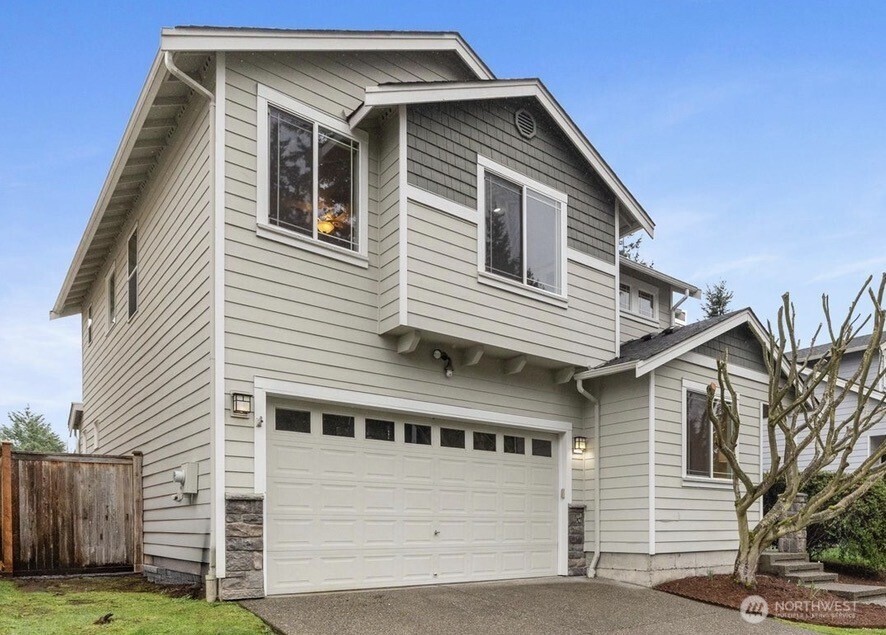 20307 11th Avenue W, Lynnwood, WA 98036