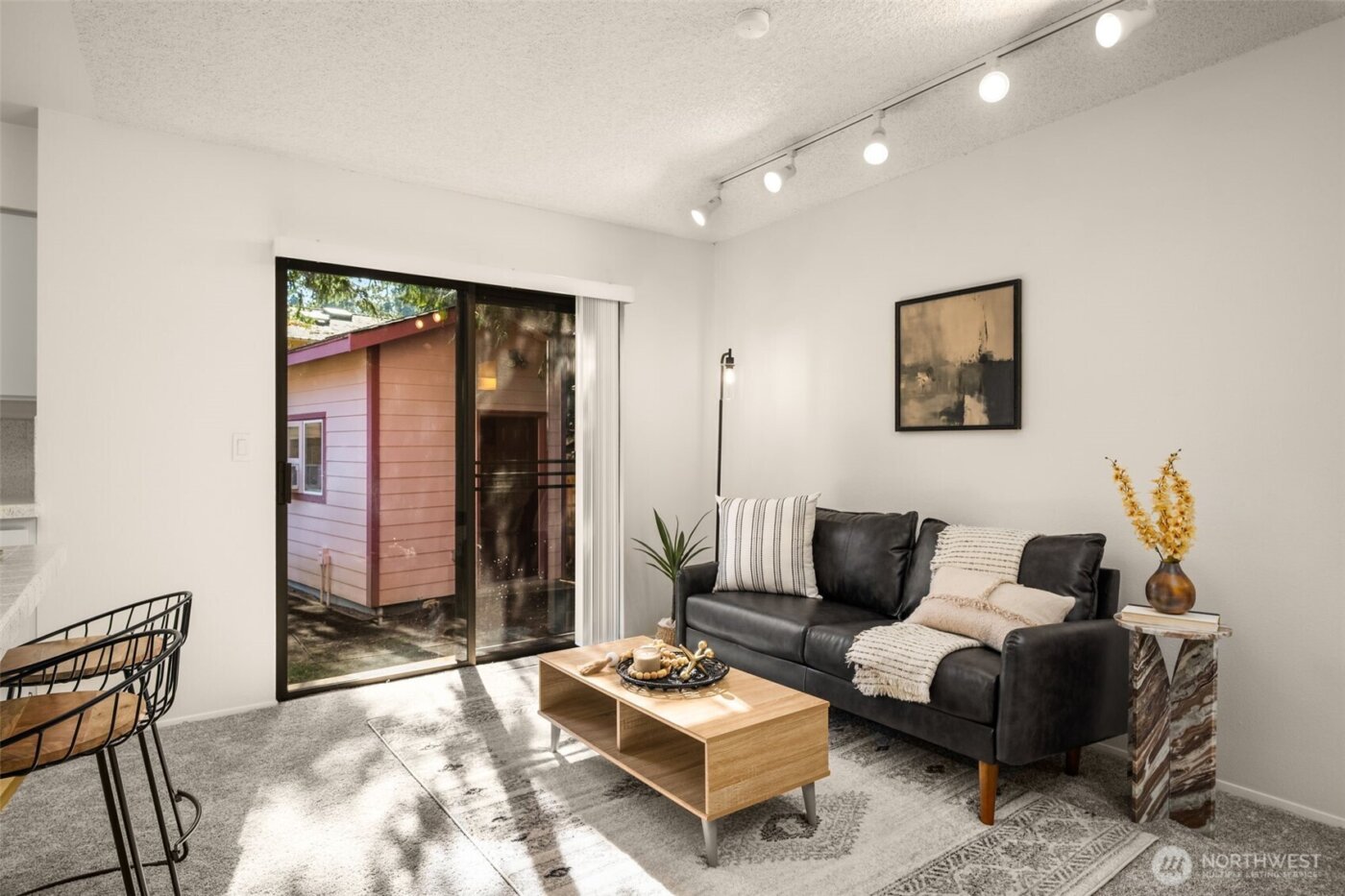 8129 NE 131st Street , Kirkland, WA 98034-2523