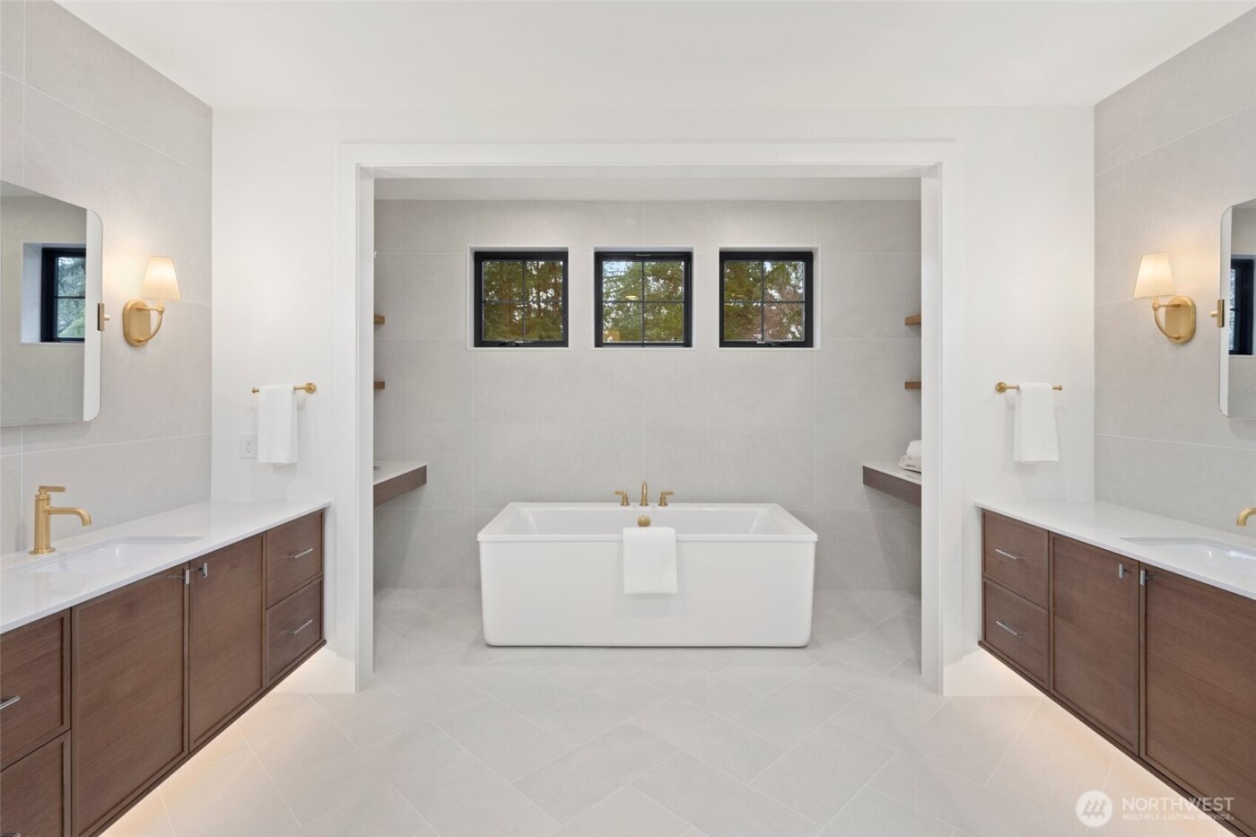 4216 83rd Avenue SE, Mercer Island, WA 98040