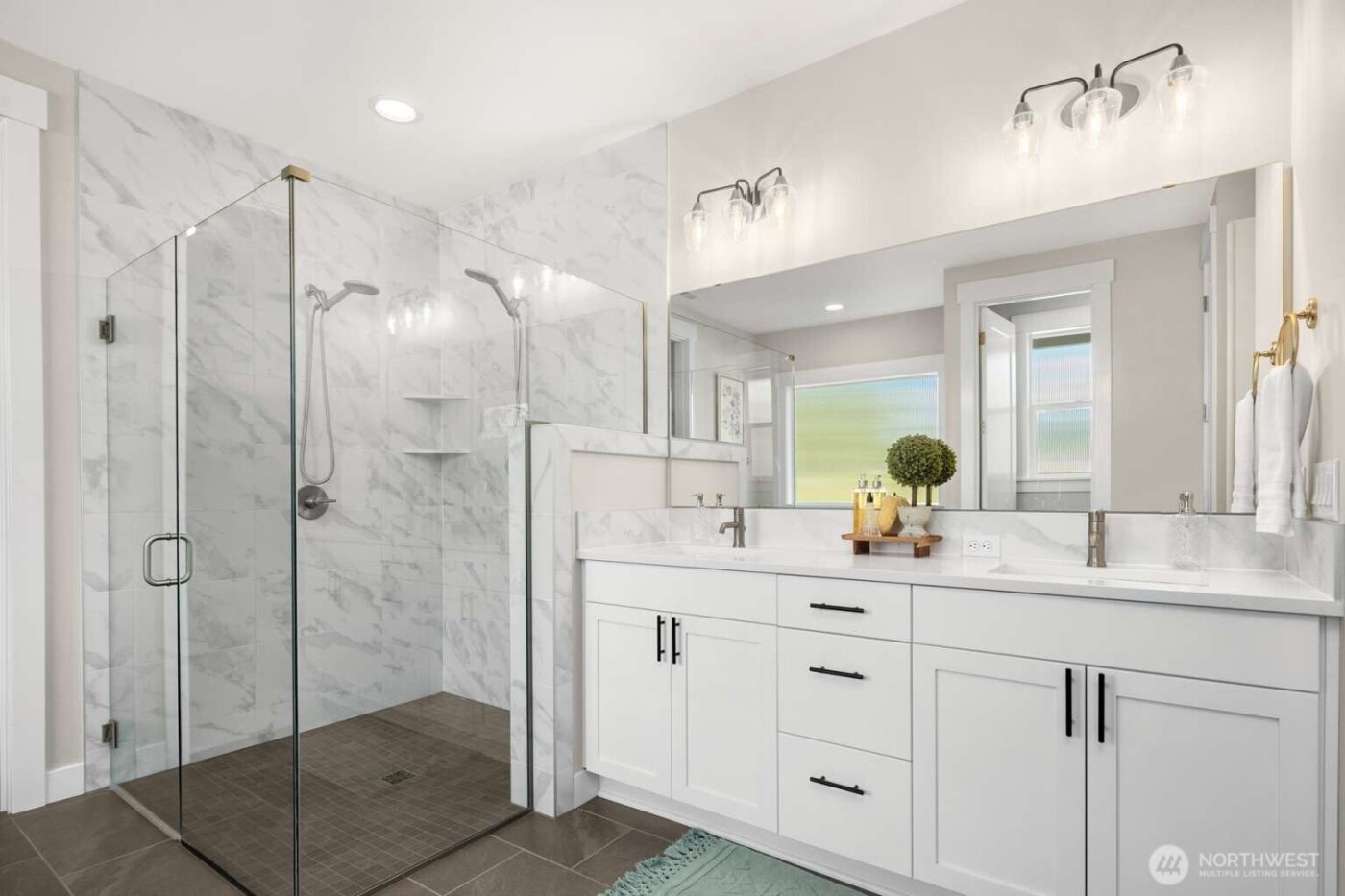 5541 Skyfall Place NW, Bremerton, WA 98312