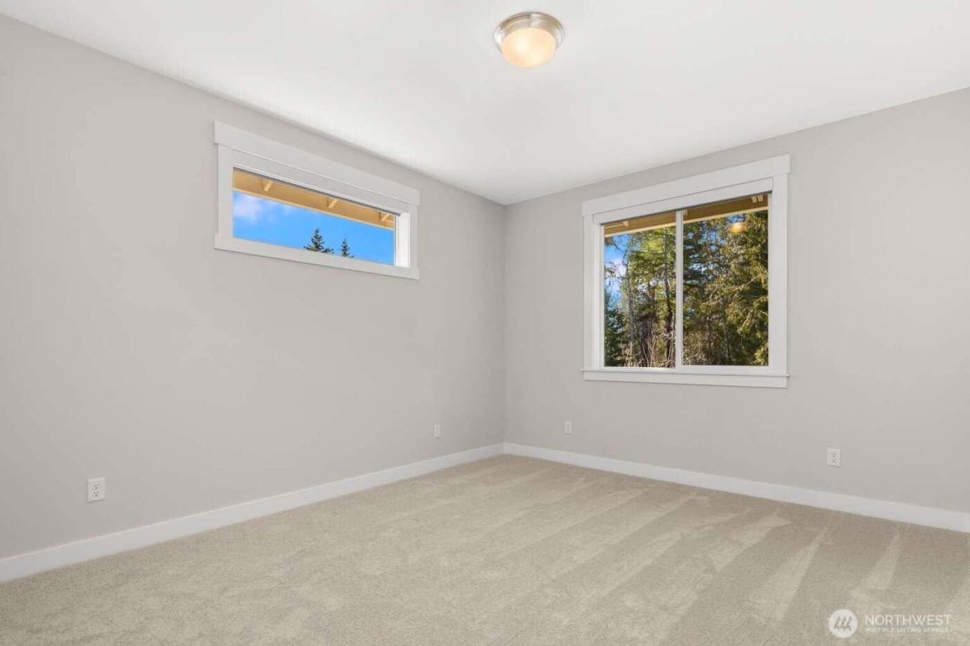 5541 Skyfall Place NW, Bremerton, WA 98312