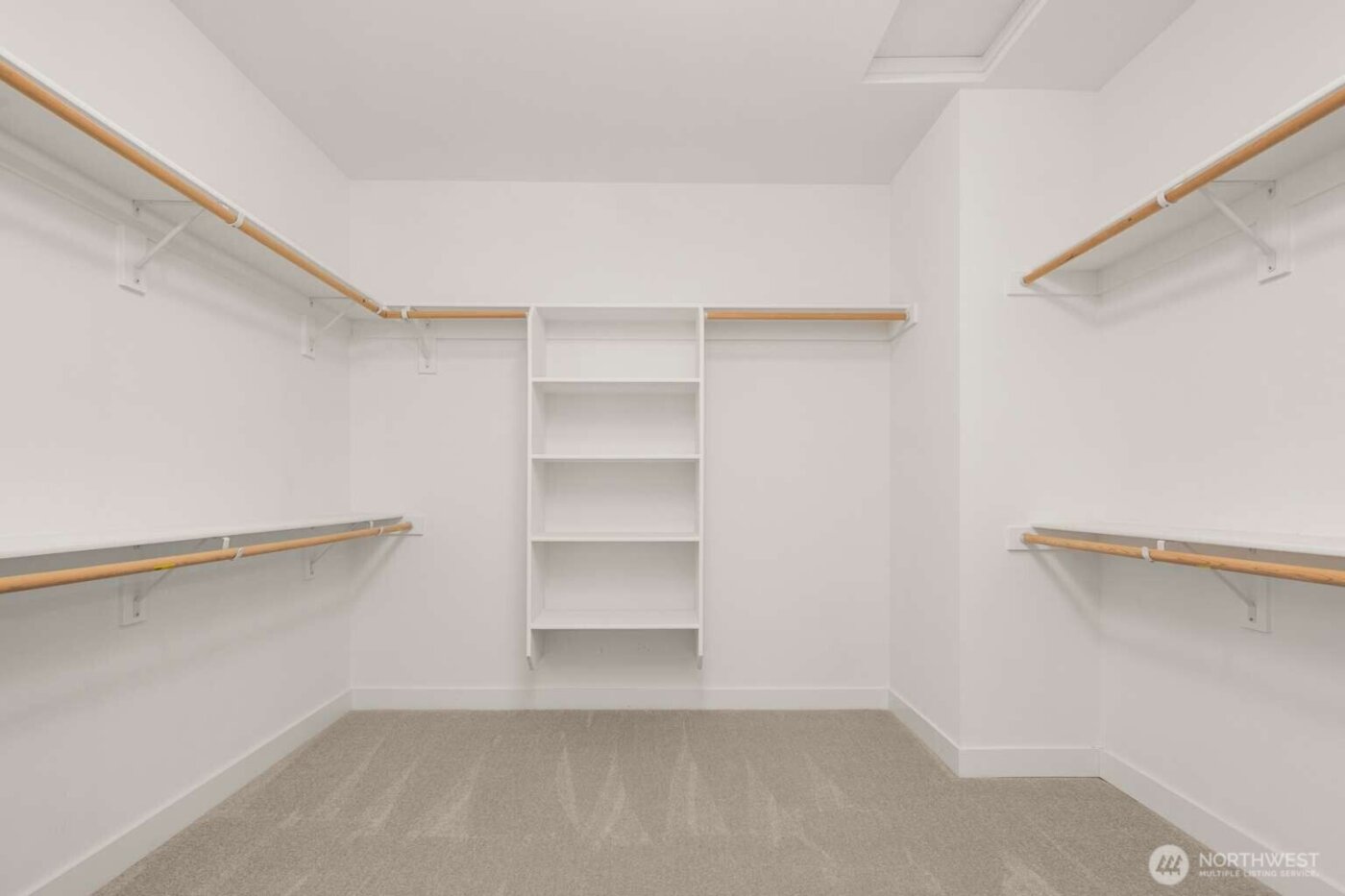 5541 Skyfall Place NW, Bremerton, WA 98312