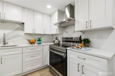 20103 75th Avenue NE, Kenmore, WA 98028 - Photo 12