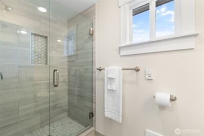 20103 75th Avenue NE, Kenmore, WA 98028 - Photo 22