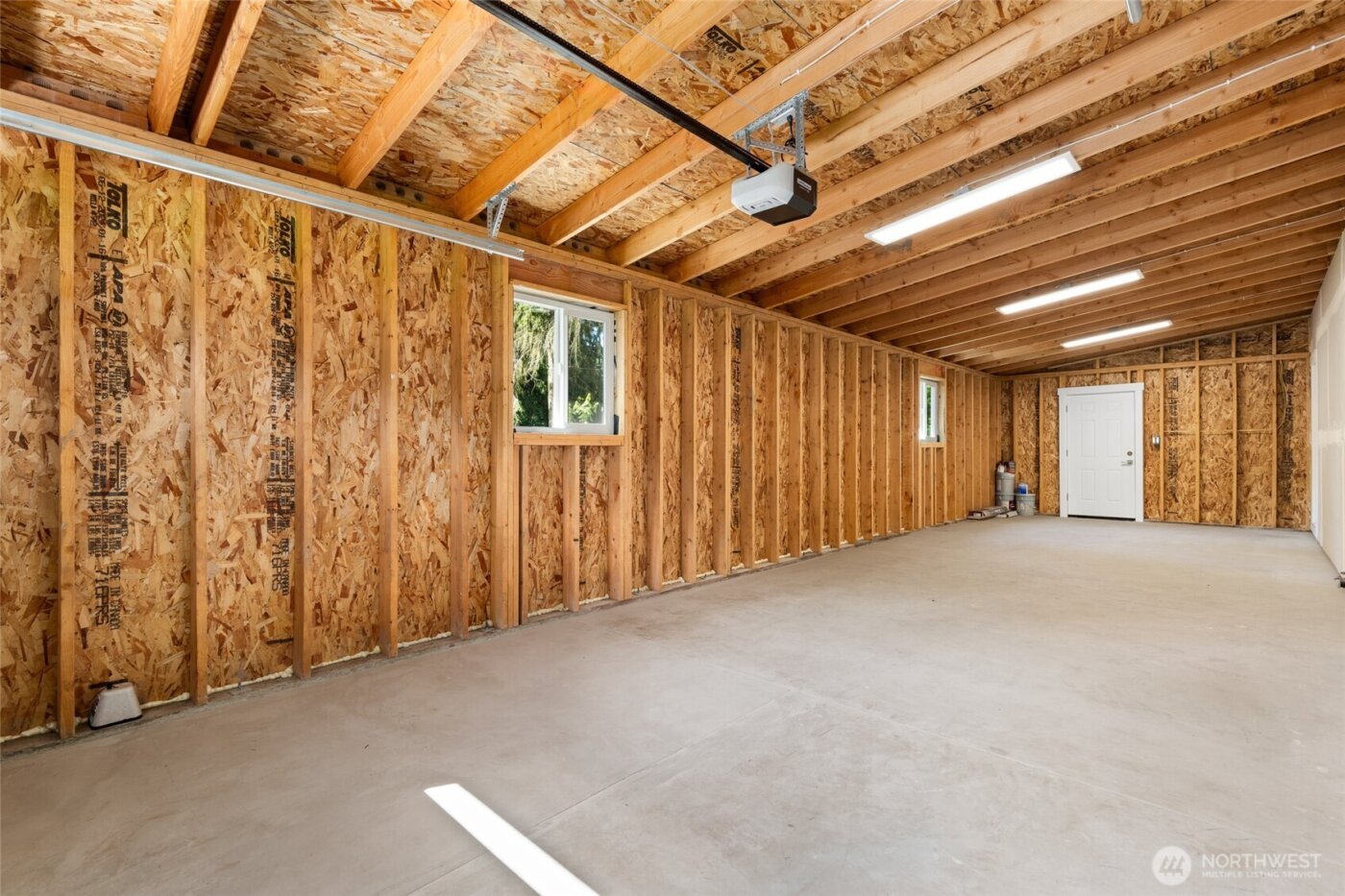 20103 75th Avenue NE, Kenmore, WA 98028