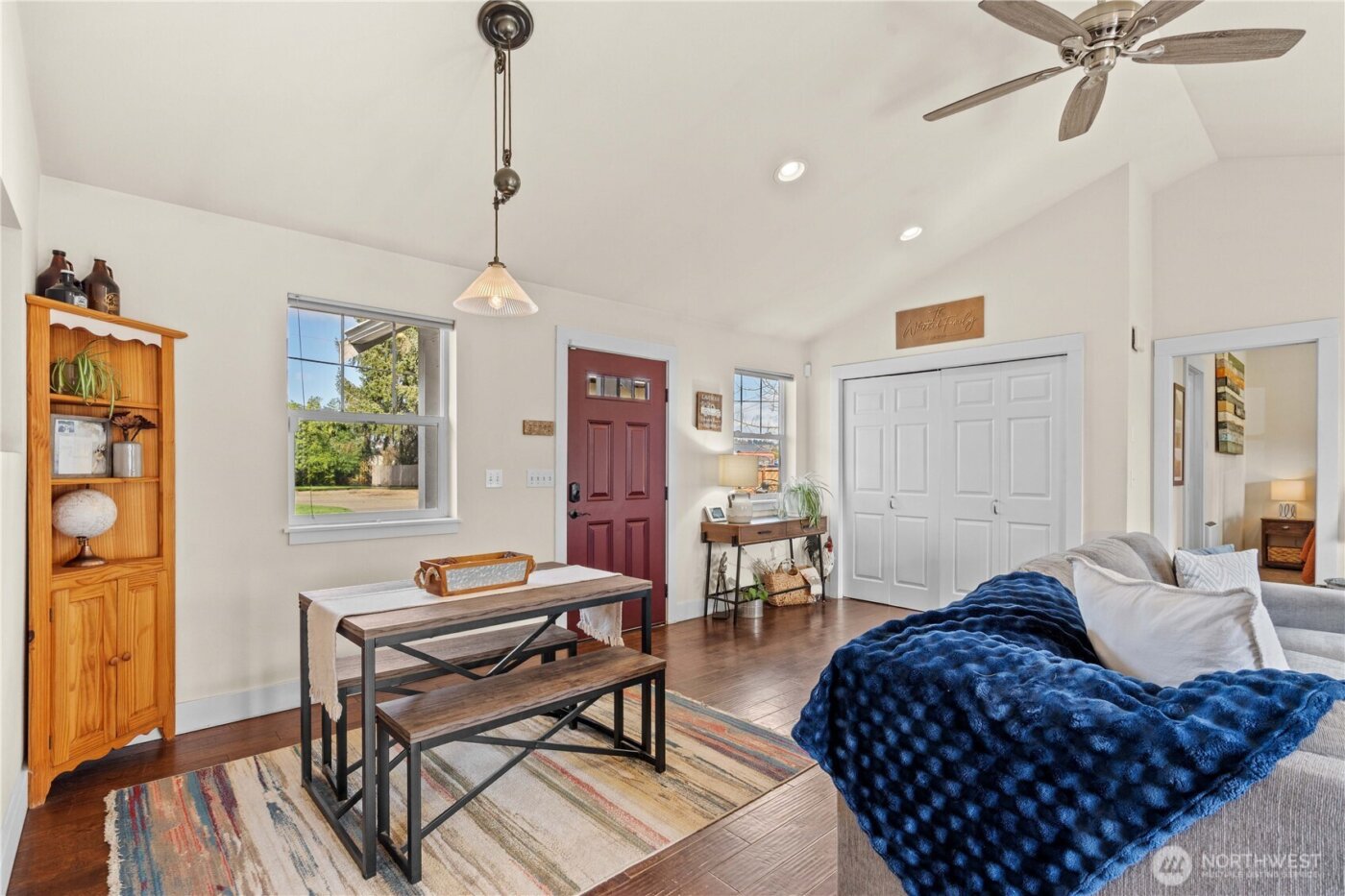 2710 16th Avenue NW, Puyallup, WA 98371