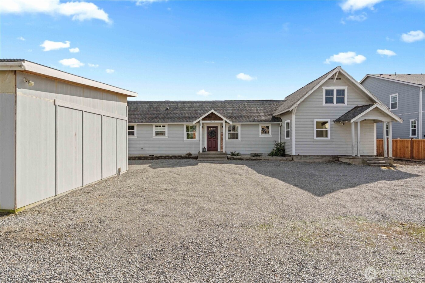 2710 16th Avenue NW, Puyallup, WA 98371