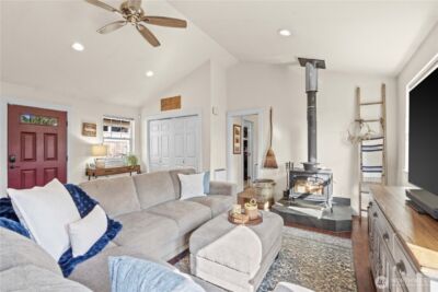 2710 16th Avenue NW, Puyallup, WA 98371 - Photo 5