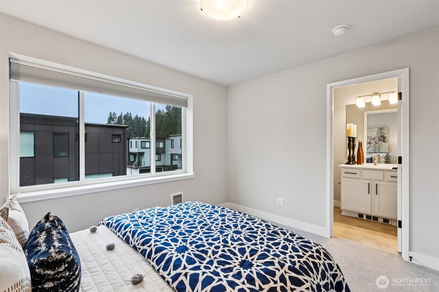 18775 76th Avenue W, Lynnwood, WA 98037