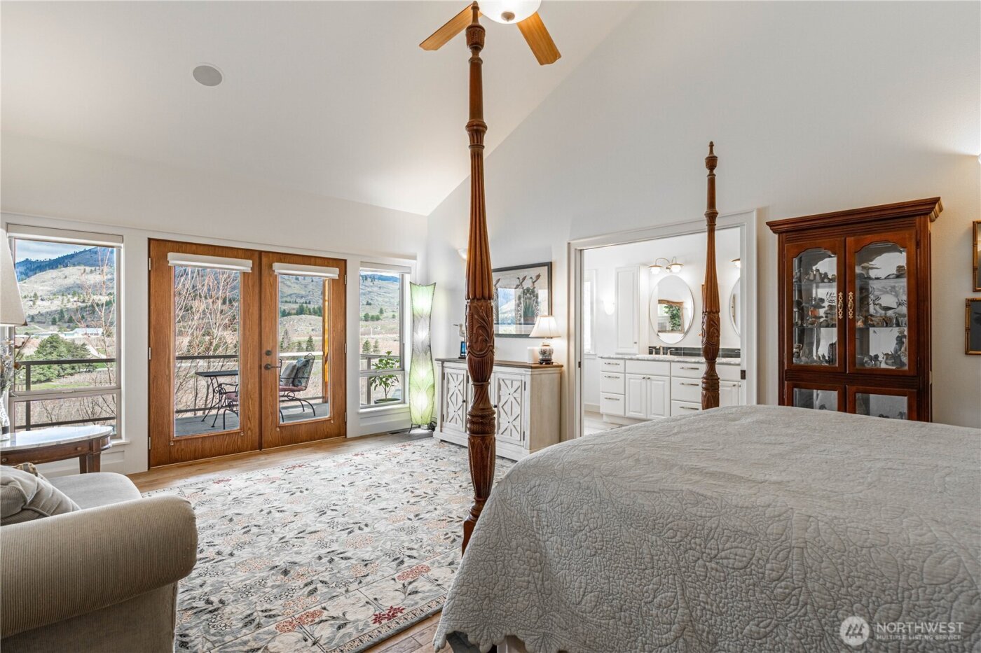 720 Loop Avenue , Manson, WA 98831