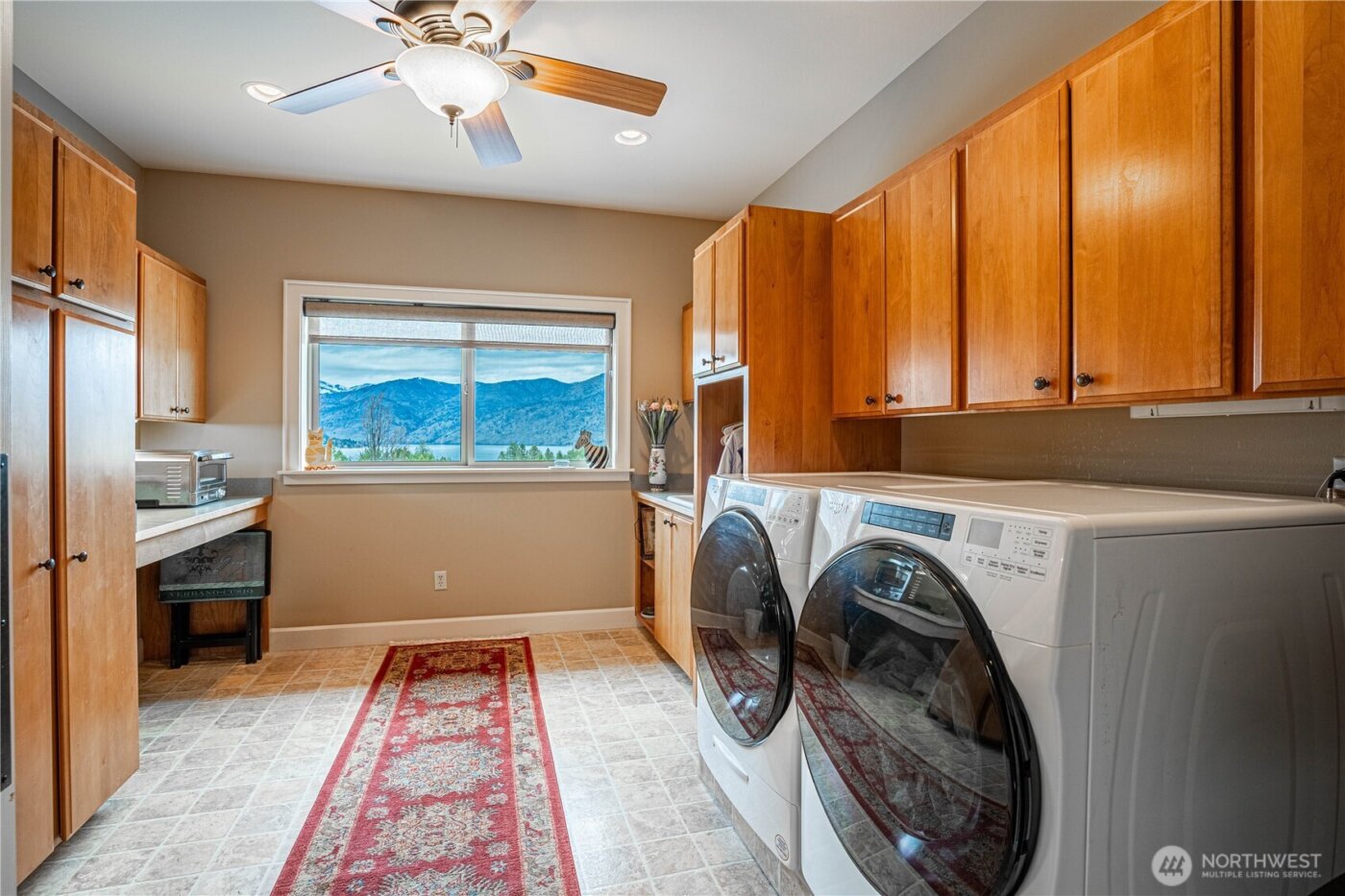 720 Loop Avenue , Manson, WA 98831