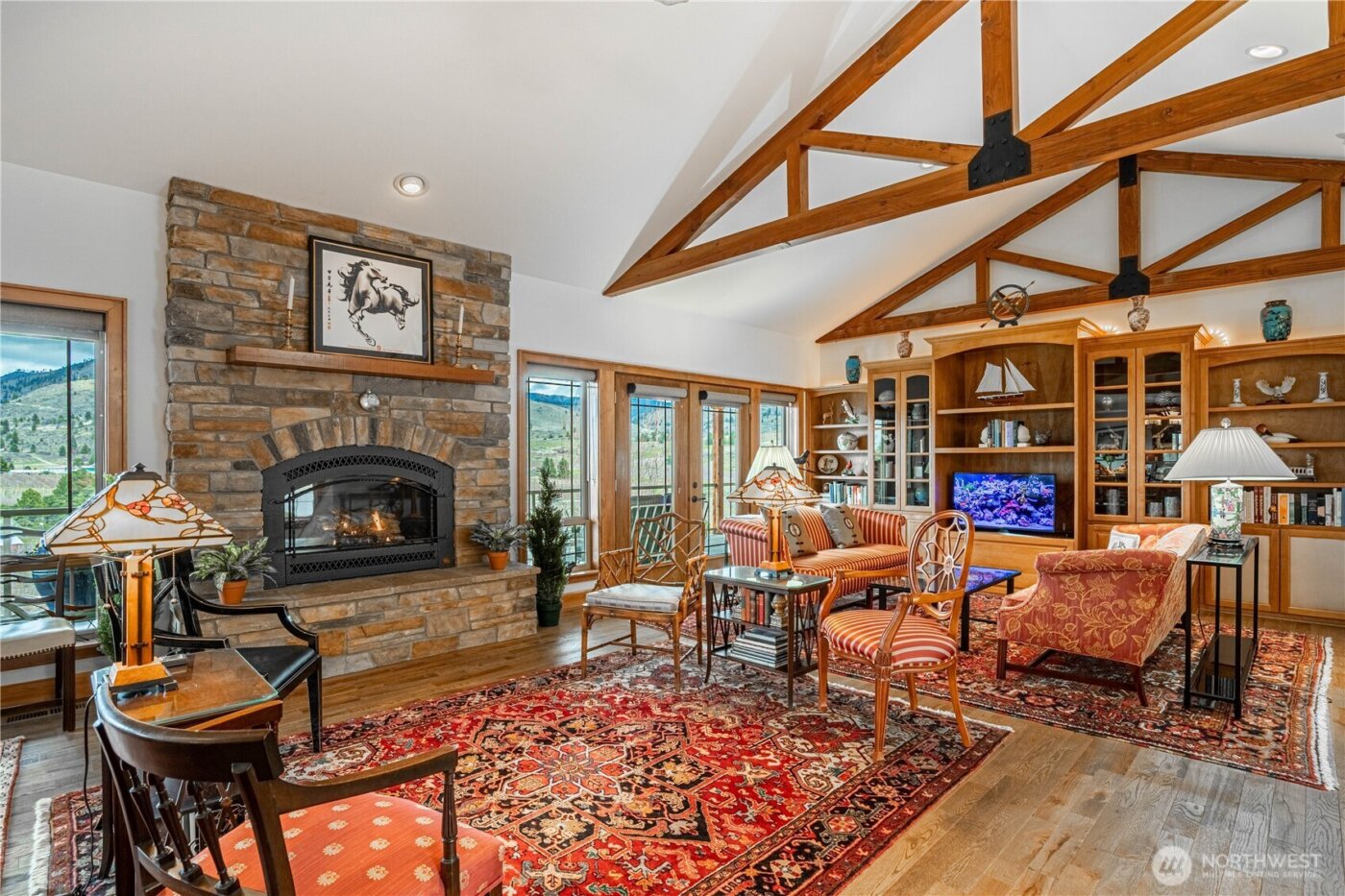 720 Loop Avenue , Manson, WA 98831