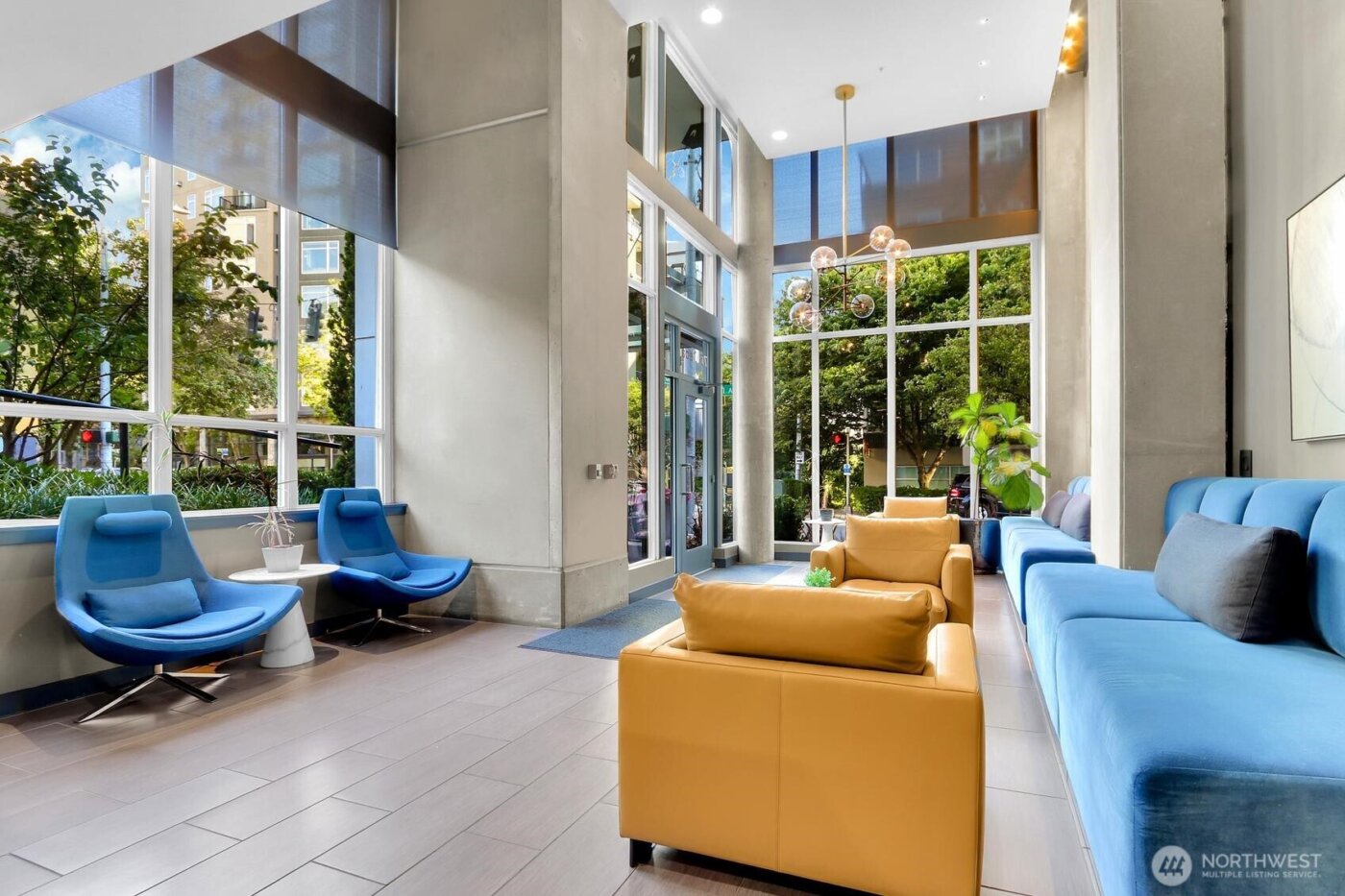 76 Cedar Street #808, Seattle, WA 98121