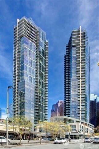 10700 NE 4th Street #1308, Bellevue, WA 98004 - Photo 18