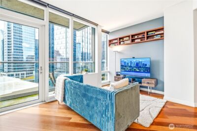 10700 NE 4th Street #1308, Bellevue, WA 98004 - Photo 2