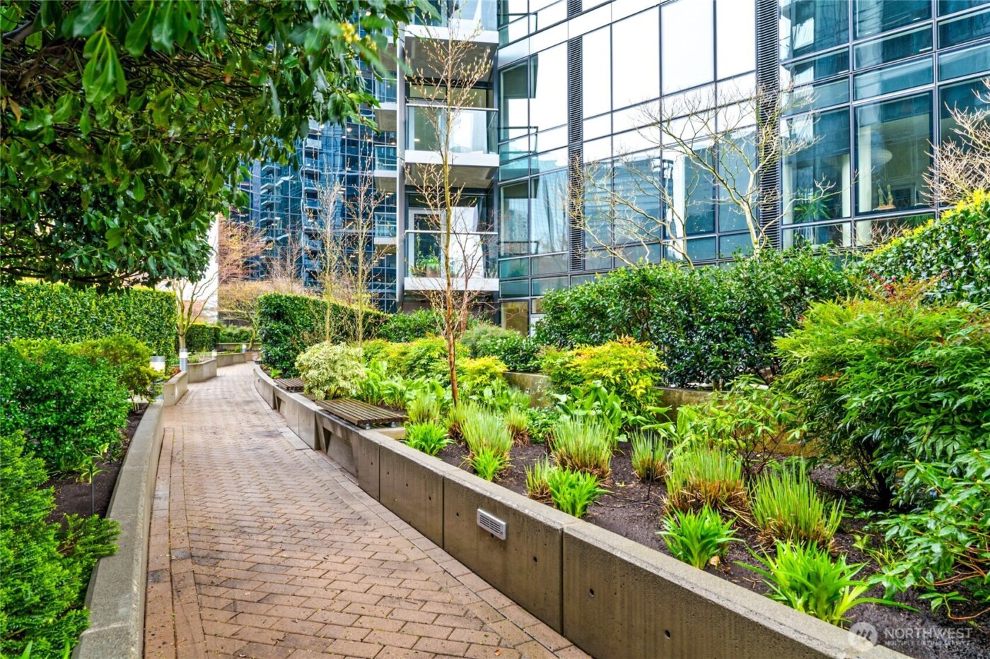 10700 NE 4th Street #1308, Bellevue, WA 98004
