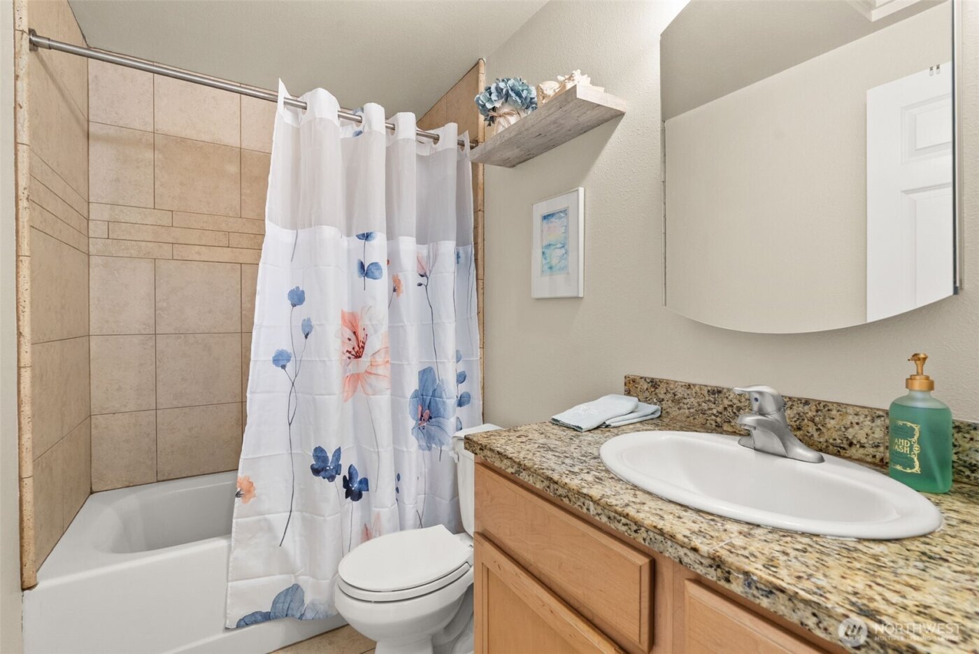 4605 56th Street NW #1B, Gig Harbor, WA 98335