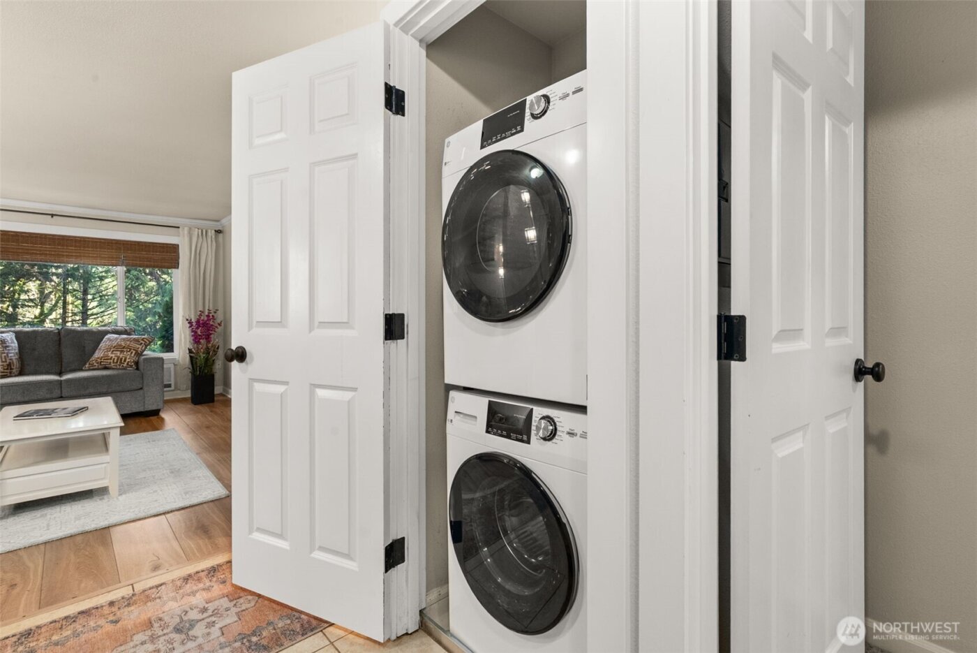 4605 56th Street NW #1B, Gig Harbor, WA 98335