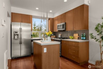 15212 NE 81st Way #103, Redmond, WA 98052 - Photo 11