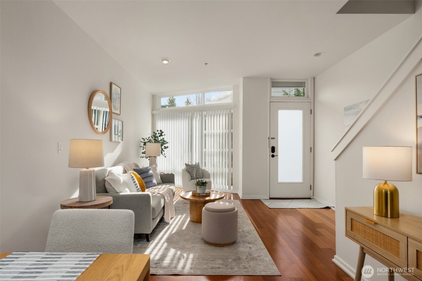 15212 NE 81st Way #103, Redmond, WA 98052