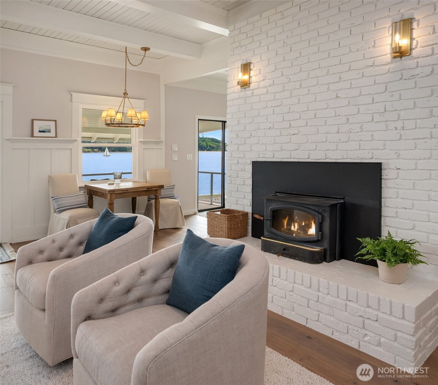 26321 Pillsbury Road SW, Vashon, WA 98070