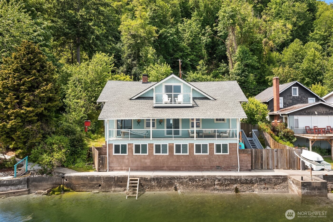 26321 Pillsbury Road SW, Vashon, WA 98070