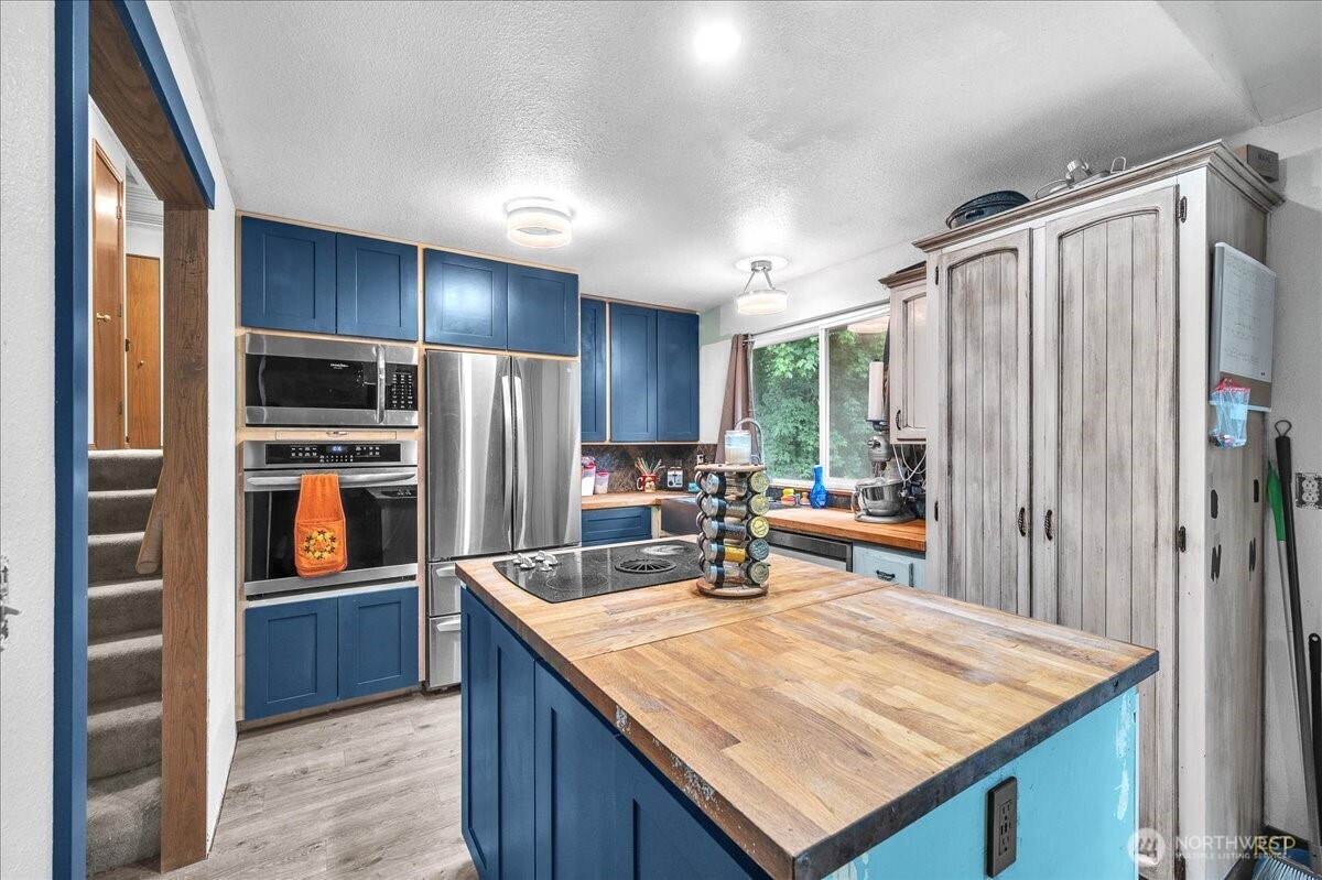 162 Monticello Drive , Longview, WA 98632