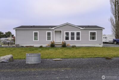 10264 Dune Lake Loop SE, Moses Lake, WA 98837