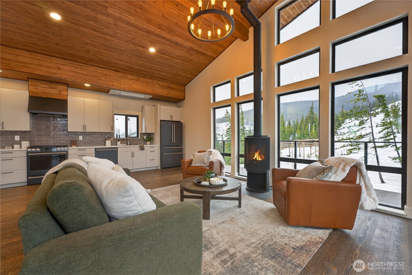 28995 Coulter Creek Road , Lake Wenatchee, WA 98826