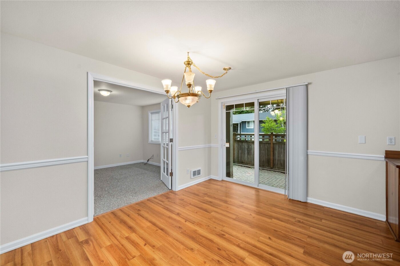 7503 212th Street SW #B102, Edmonds, WA 98026-7623