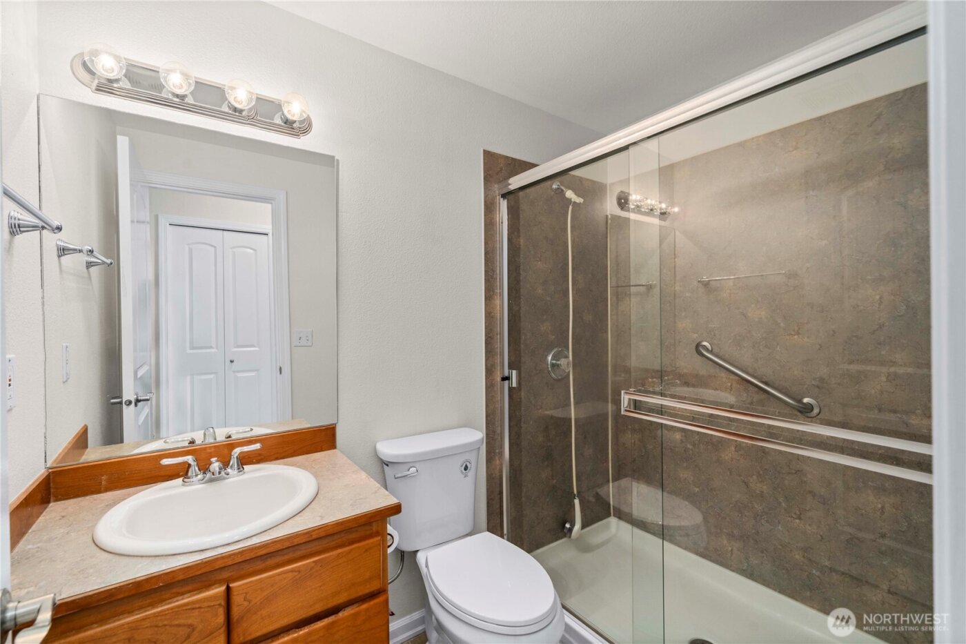 7503 212th Street SW #B102, Edmonds, WA 98026-7623