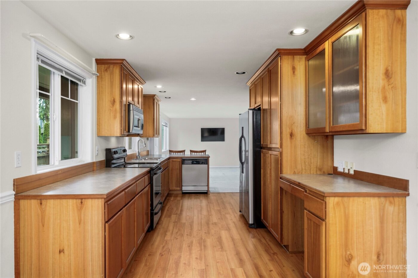 7503 212th Street SW #B102, Edmonds, WA 98026-7623