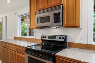 7503 212th Street SW #B102, Edmonds, WA 98026-7623 - Photo 10
