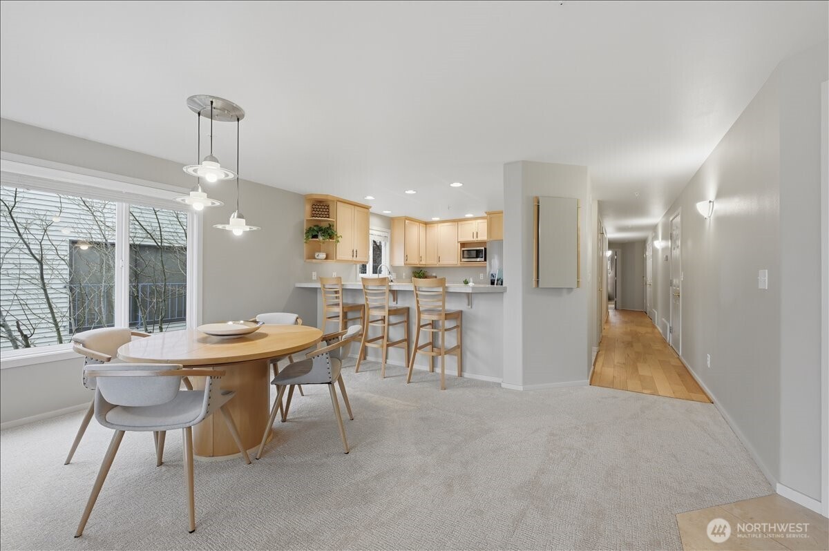 645 Bell Street #102, Edmonds, WA 98020