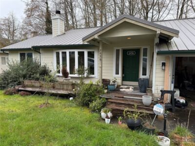 2456 Gillette Drive SE, Port Orchard, WA 98366 - Photo 2