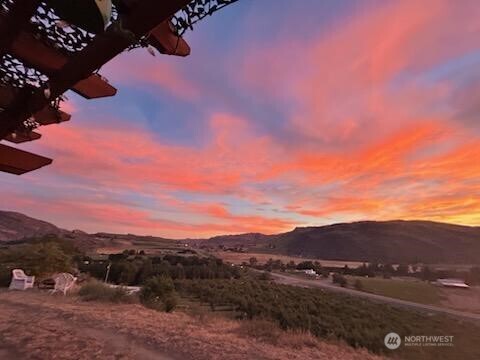 14 Bridge View Road , Tonasket, WA 98855