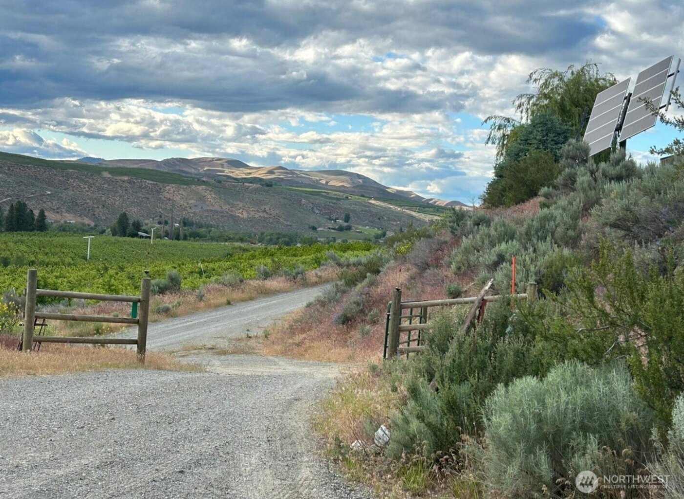 14 Bridge View Road , Tonasket, WA 98855