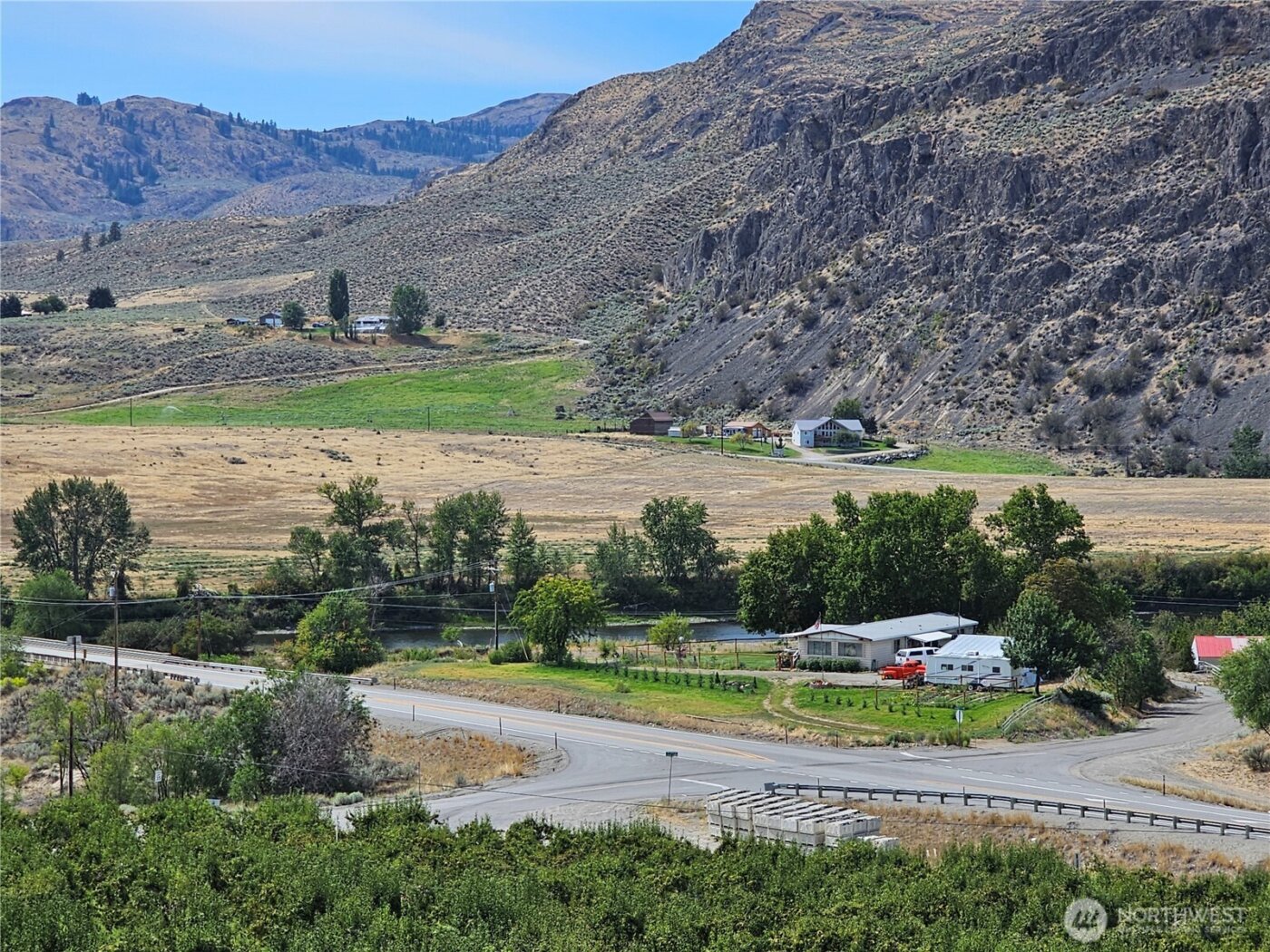 14 Bridge View Road , Tonasket, WA 98855