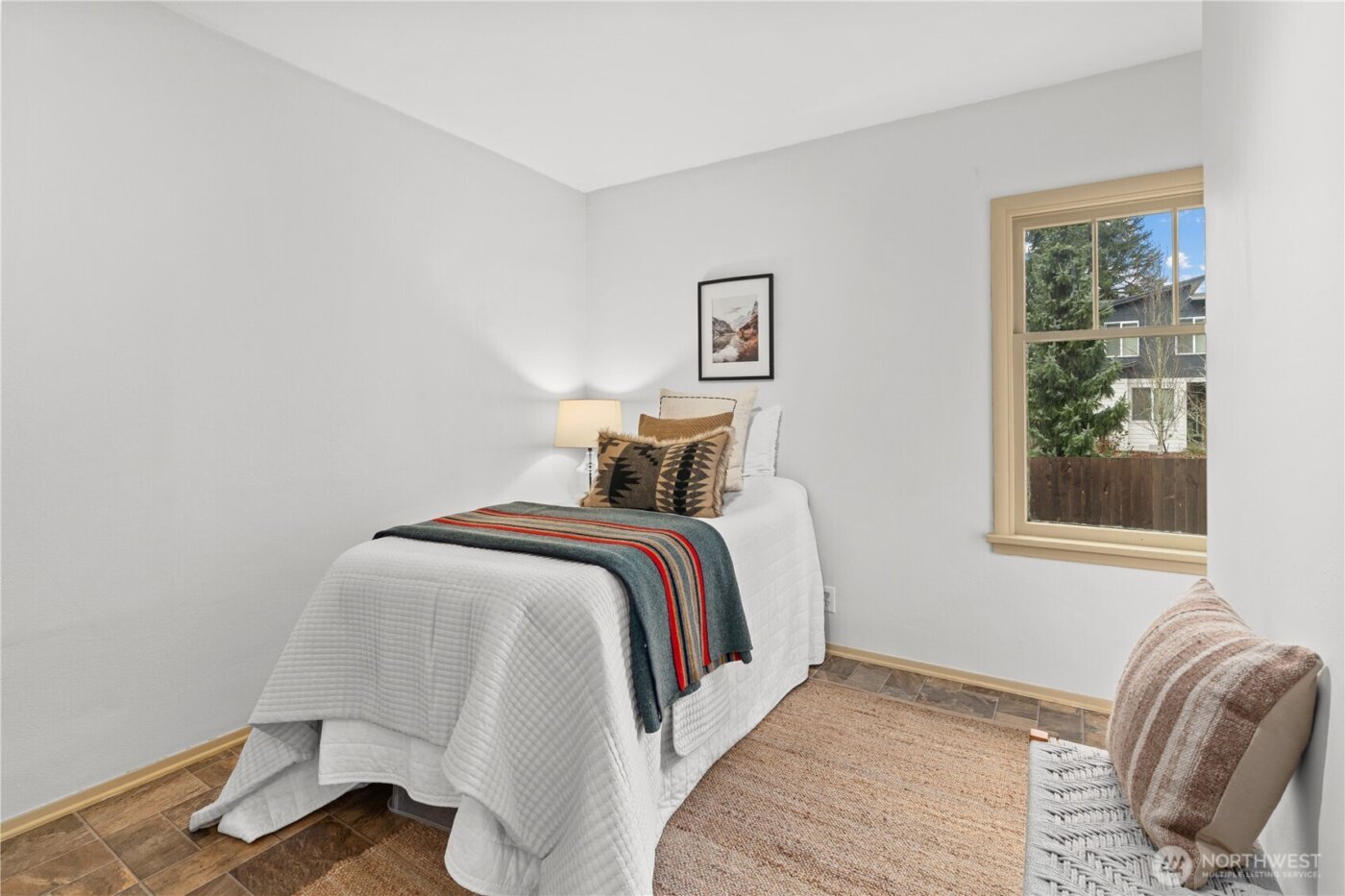 5719 East Drive , Everett, WA 98203