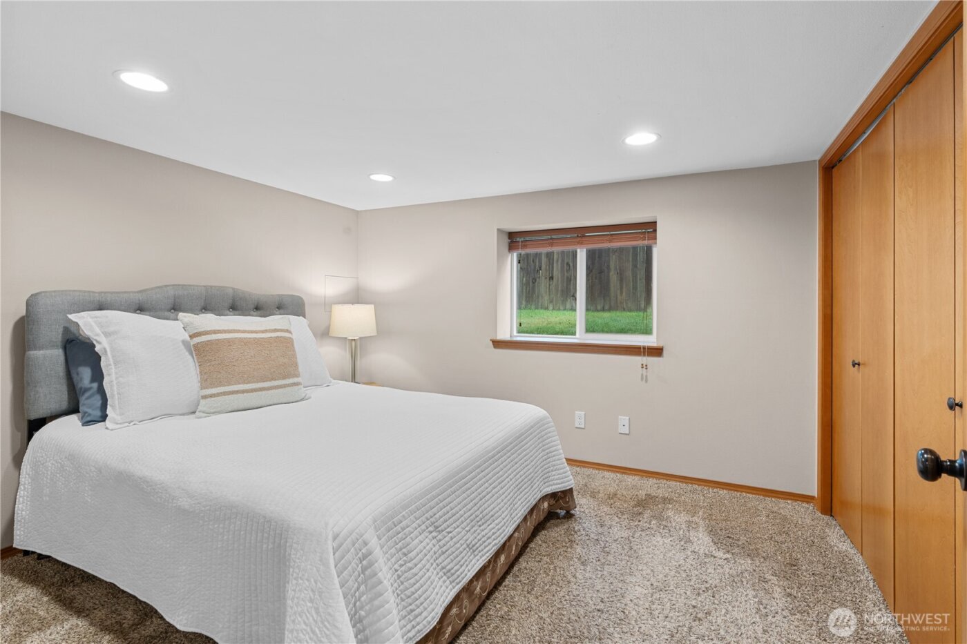 5719 East Drive , Everett, WA 98203