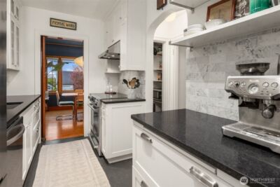 2743 37th Avenue SW, Seattle, WA 98126 - Photo 18