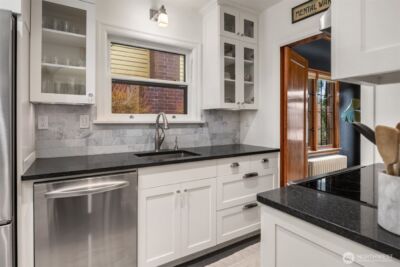 2743 37th Avenue SW, Seattle, WA 98126 - Photo 19