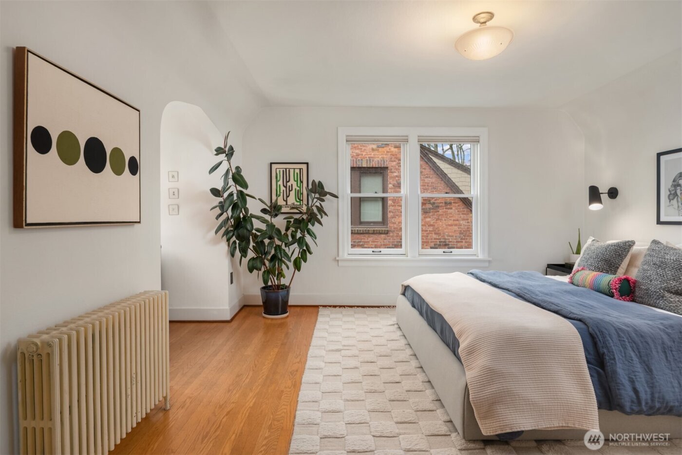 2743 37th Avenue SW, Seattle, WA 98126