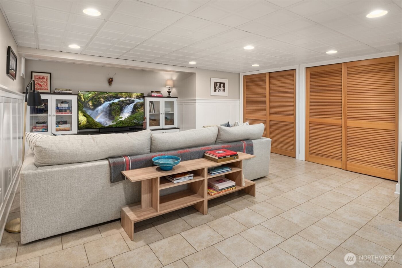 2743 37th Avenue SW, Seattle, WA 98126