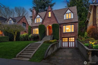 2743 37th Avenue SW, Seattle, WA 98126 - Photo 4