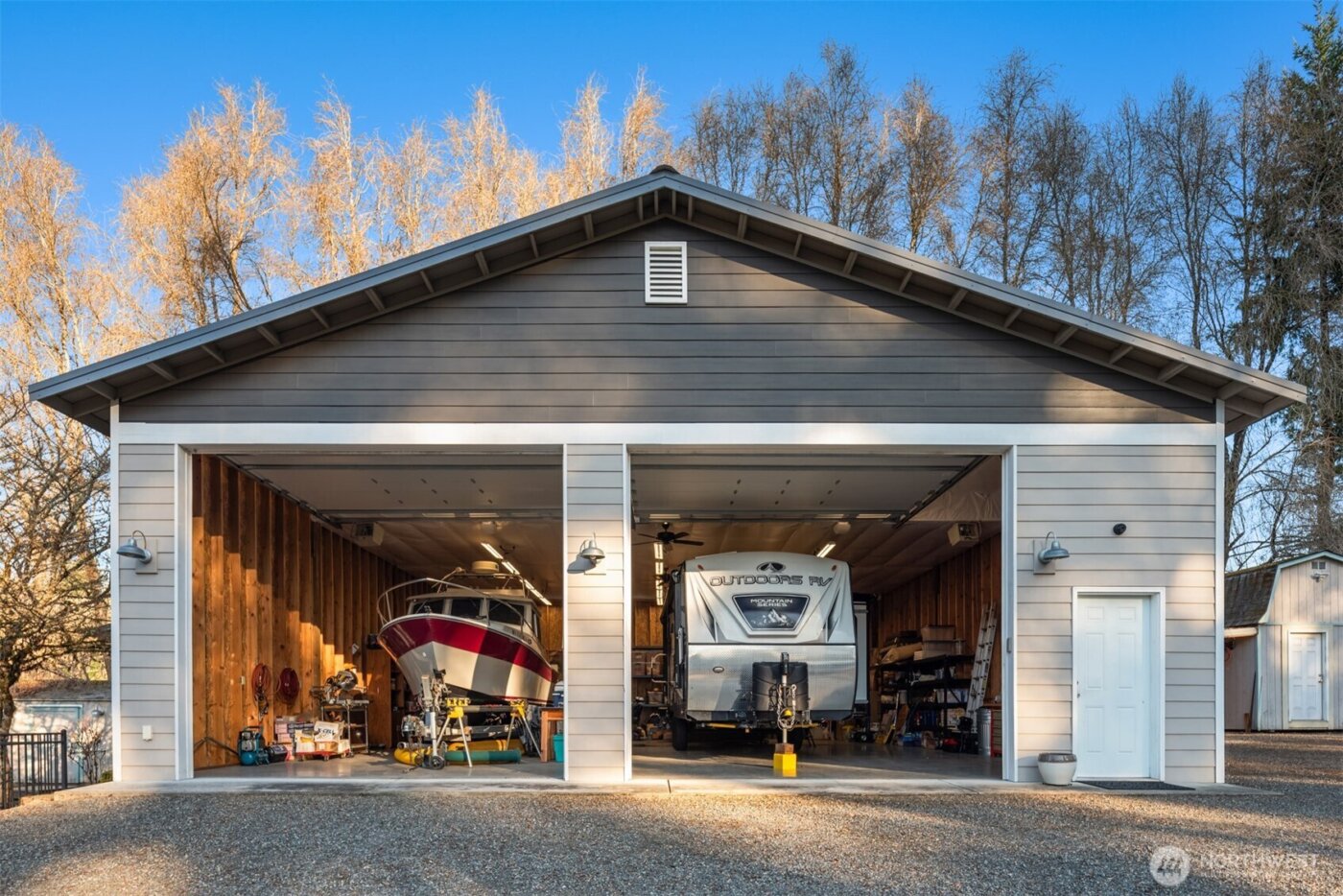 26808 SE 216th Street , Maple Valley, WA 98038